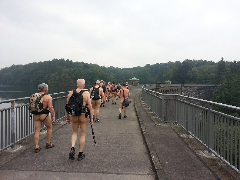 Nacktwanderung an Neye- und Bevertalsperre inkl. FKK-Baden an Bevertalsperre 2023